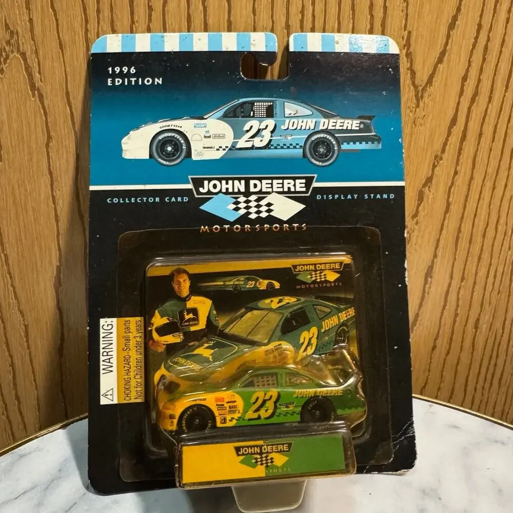 Racing Champions dicolored box